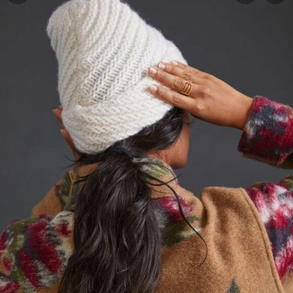 Anthropologie Cashmere Beanie Hat Cozy Knit Off White New Warm Winter One Size - Picture 2 of 5